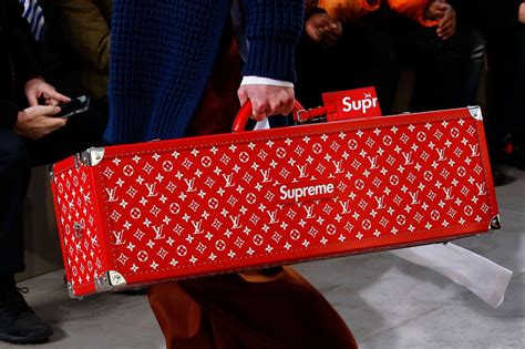 louis vuitton collaboration supreme|Louis Vuitton supreme monogram.